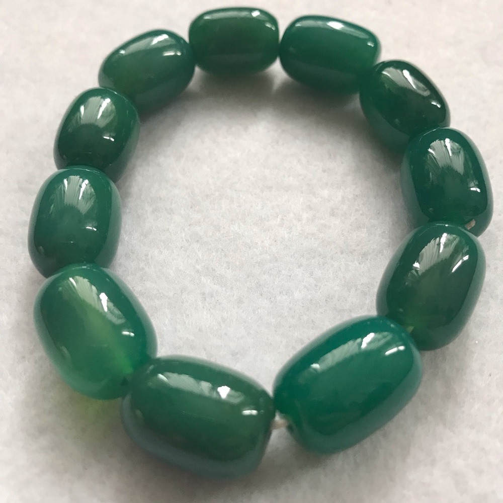 Oval Jade Bracelet
